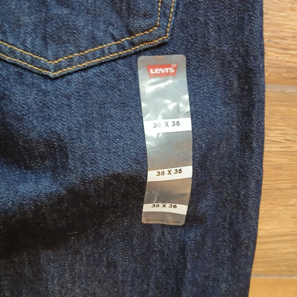 Levi's Jeans Mens 36x36 Blue Denim 501 Dark Wash Button Fly (FITS 34x36)